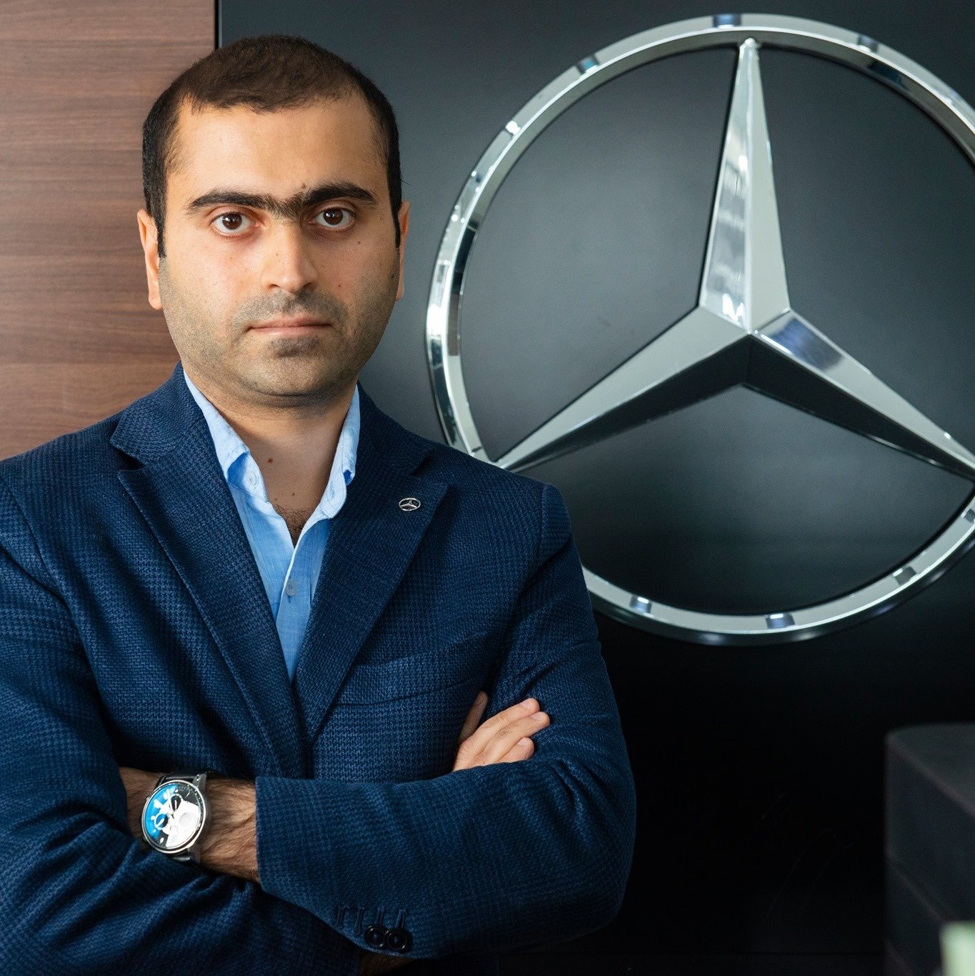 “Mercedes Benz-Azərbaycan”ın adı qalmaqalda: Dünya mediası sirrin üstün necə açıb?