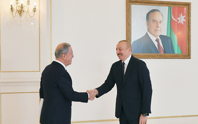 Prezident İlham Əliyev Hulusi Akarı qəbul etdi