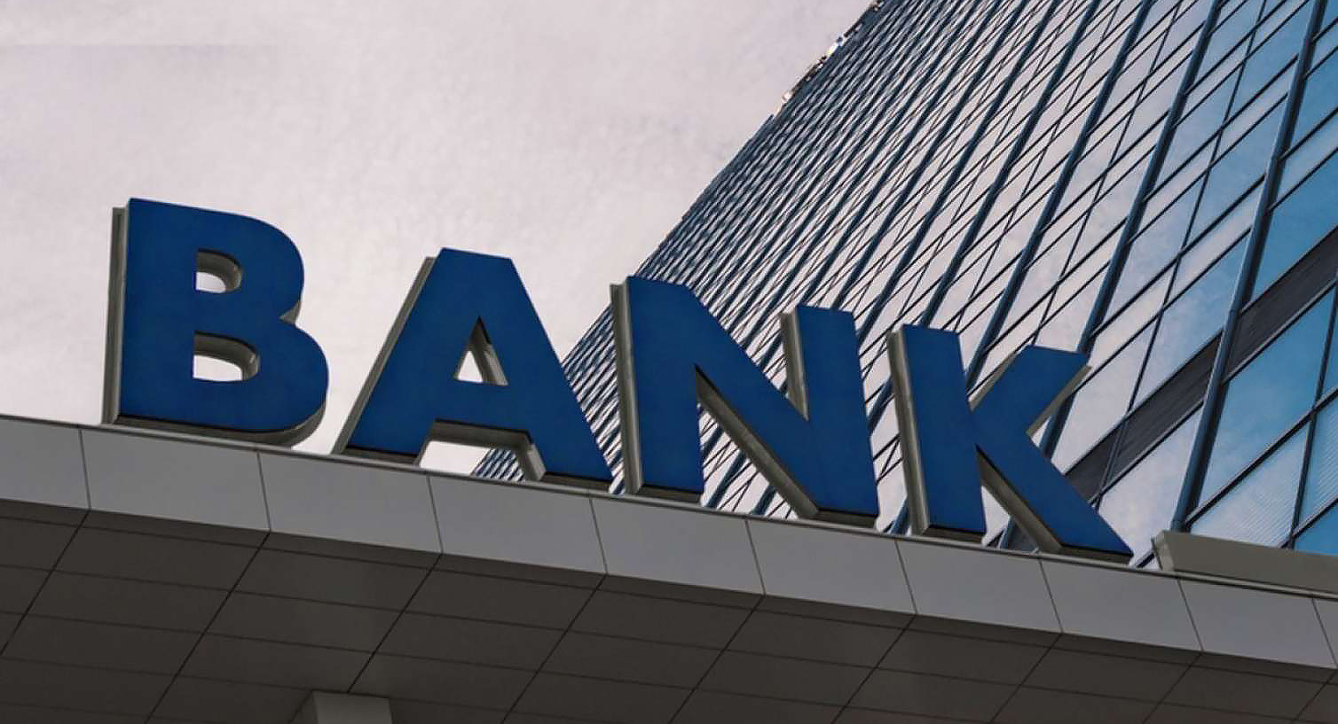 DİQQƏT: Bayram günlərində bu banklar işləyəcək - Siyahı