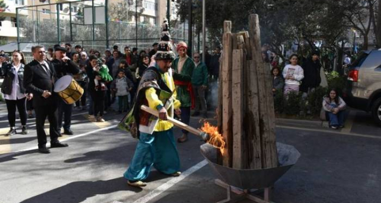 Paytaxtın abad məhəllələrindəki Novruz şənlikləri davam edir