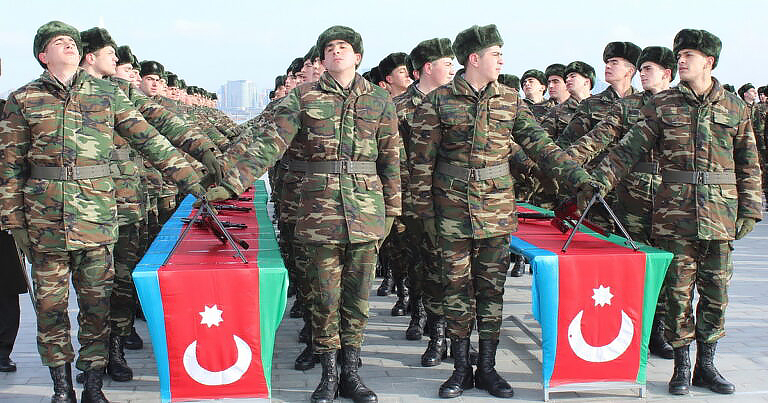 SON DƏQİQƏ: Əsgərlik müddəti 6 aya endirilir? - QƏRAR VERİLDİ