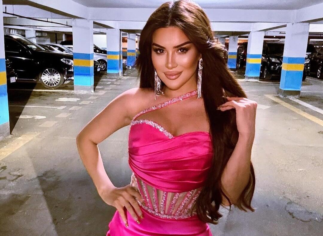 Müğənni Nəfəs 160 minlik LUKS masınını numayis etdirdi
