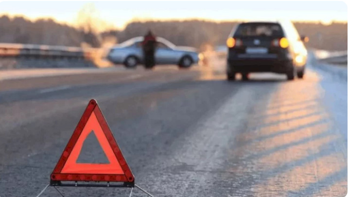 Sumqayıtda yol qəzası: Üç nəfər xəsarət aldı