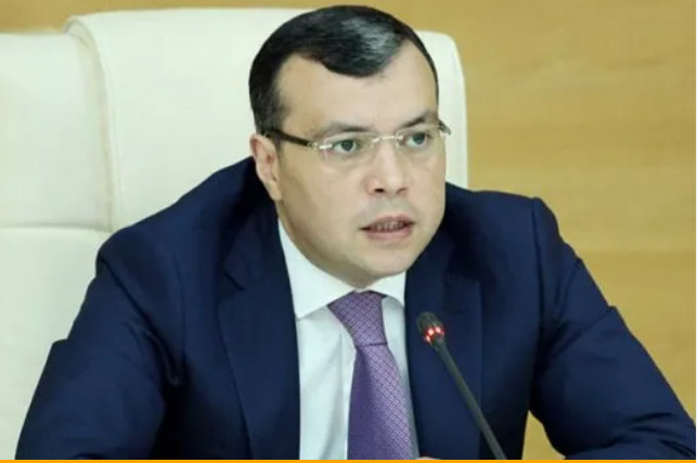 Sahil Babayev dəyişikliyə başladı – Aparat rəhbəri işdən çıxarıldı