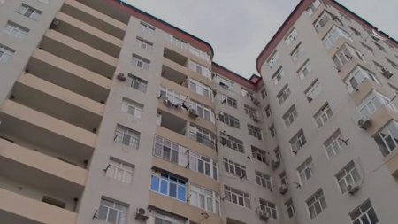 "Viləşçay" Yaşayış Kompleksində SAKİNLƏR ETİRAZ EDİR - VİDEO