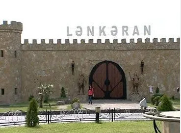 Lənkəranda üç azyaşlı uşaq anası intihar etdi