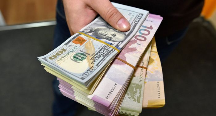 Tanışlarına qarşı dələduzluq edən “Sukanal” İdarəsinin vəzifəli şəxsi ilə bağlı qərar verildi