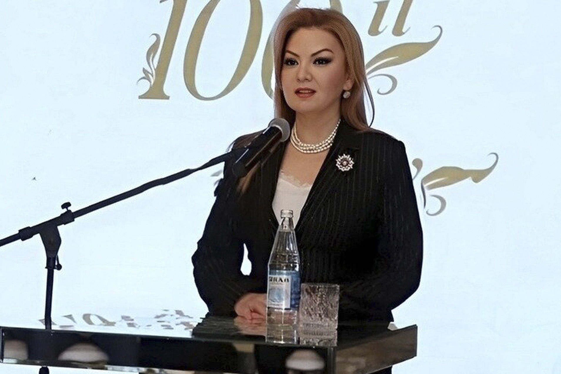 201 saylı məktəbin direktoru Afaq Əliyeva haqqında daha bir ŞOK FAKT - Görün dövlət əmlakını necə talan edib... - FOTOFAKT