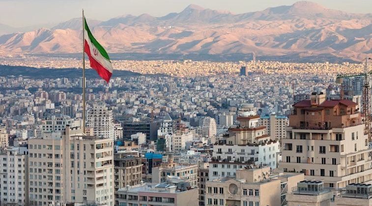 İsrail 50-dən çox qırıcı ilə Tehranı bombalayıb - "Hədəflər uörula vurulub"