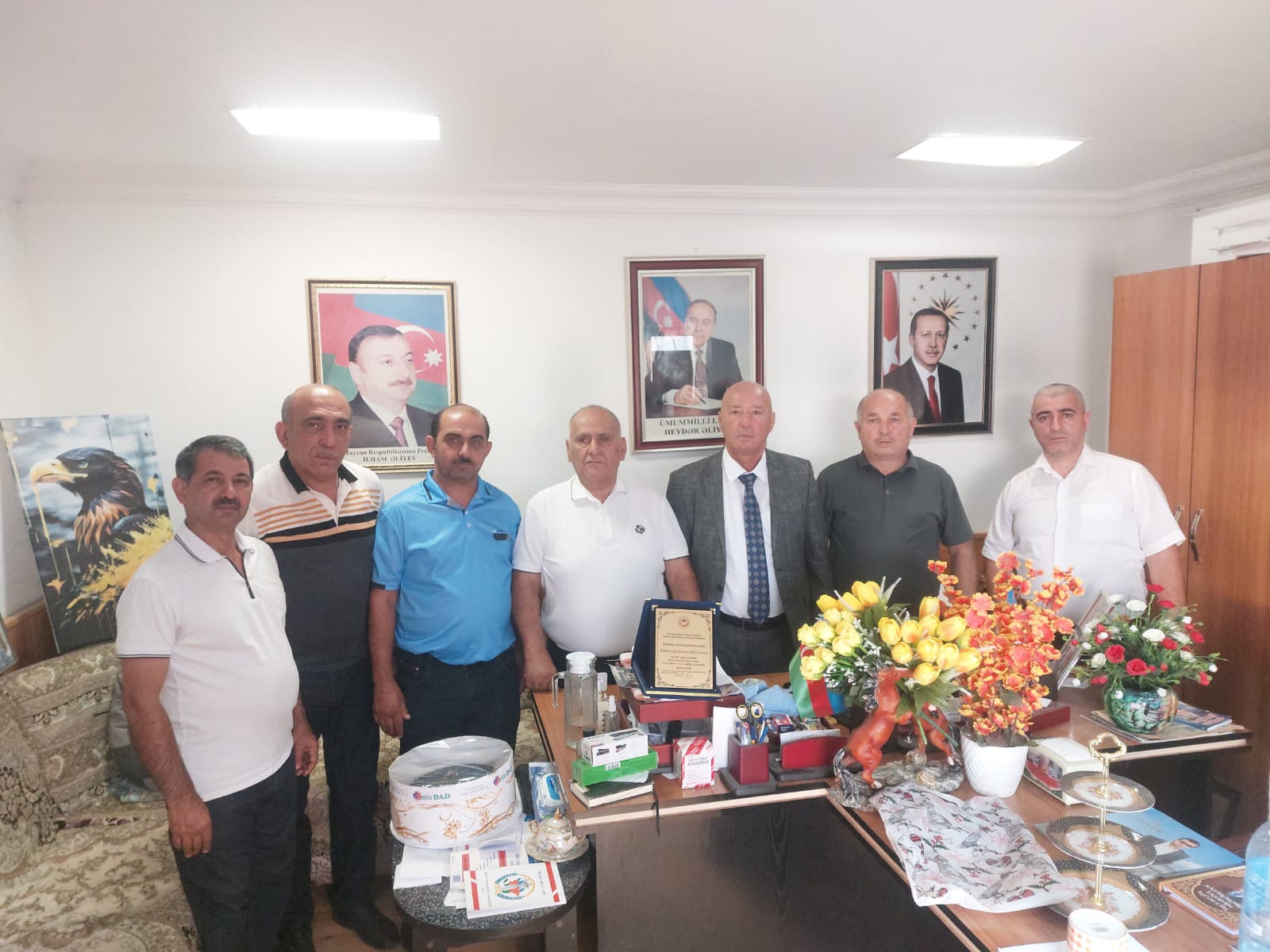 Qarabağ qaziləri ictimai birliyinin Şirvan şəhər filialının kollektivi baş redaktoru təbrik etdi