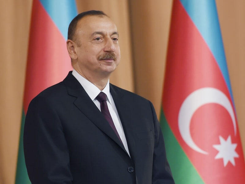 Prezidenti sosial şəbəkələrdəki rəsmi səhifələrində Xanyurdu kəndində sakinlərlə görüşündən görüntülər paylaşılıb - VİDEO