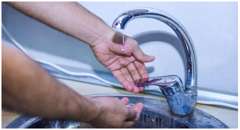 Bakıda su çatışmazlığı: Problemi yaradan kənddən gələnlərdir? - Video