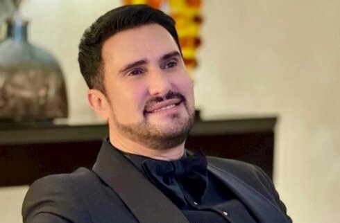 Nadir Qafarzadə: “Mən qadınların geyim məsələlərinə qarışmıram”