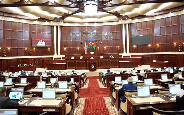 Parlamentin payız sessiyası başlayır - Gündəlikdə 12 məsələ var