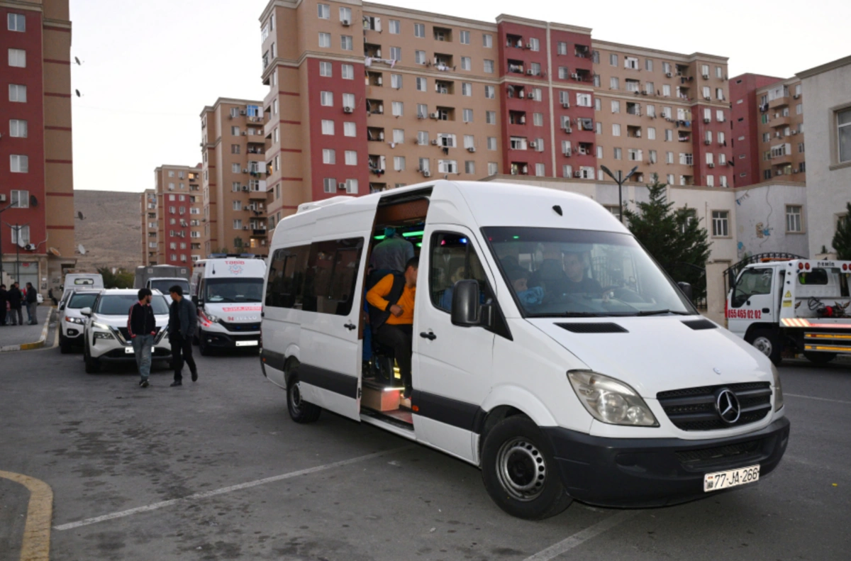 Xocavəndin Qırmızı bazar qəsəbəsi və Sos kəndinə növbəti köç karvanları yola salınıb
