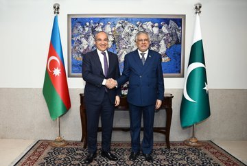 Mikayıl Cabbarov Məhəmməd İshaq Dar ilə görüşüb
