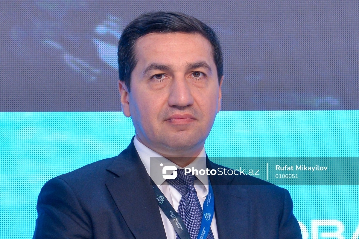 Hikmət Hacıyev: "Azərbaycan Mərkəzi Asiya ailəsinin tamhüquqlu üzvünə çevrilir"