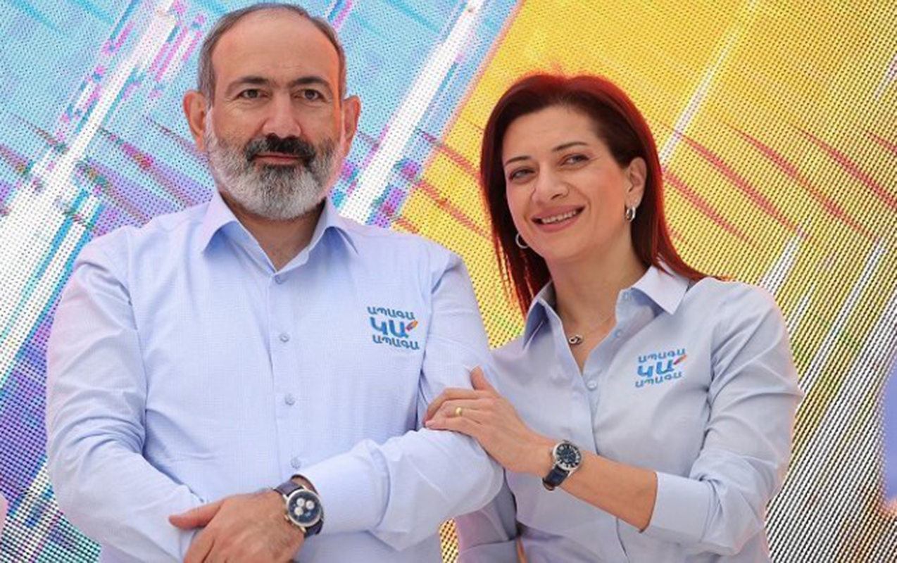 Paşinyanla Akopyan münasibətlərini rəsmiləşdirdi - Yenilənib