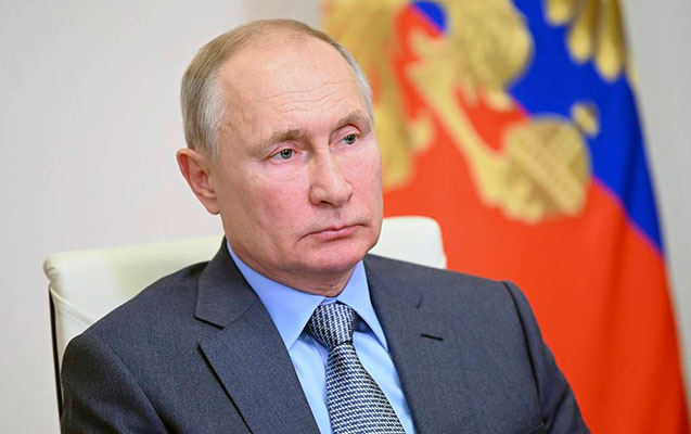 Putin Dərbənddə Azərbaycan Teatrının açılışını etdi