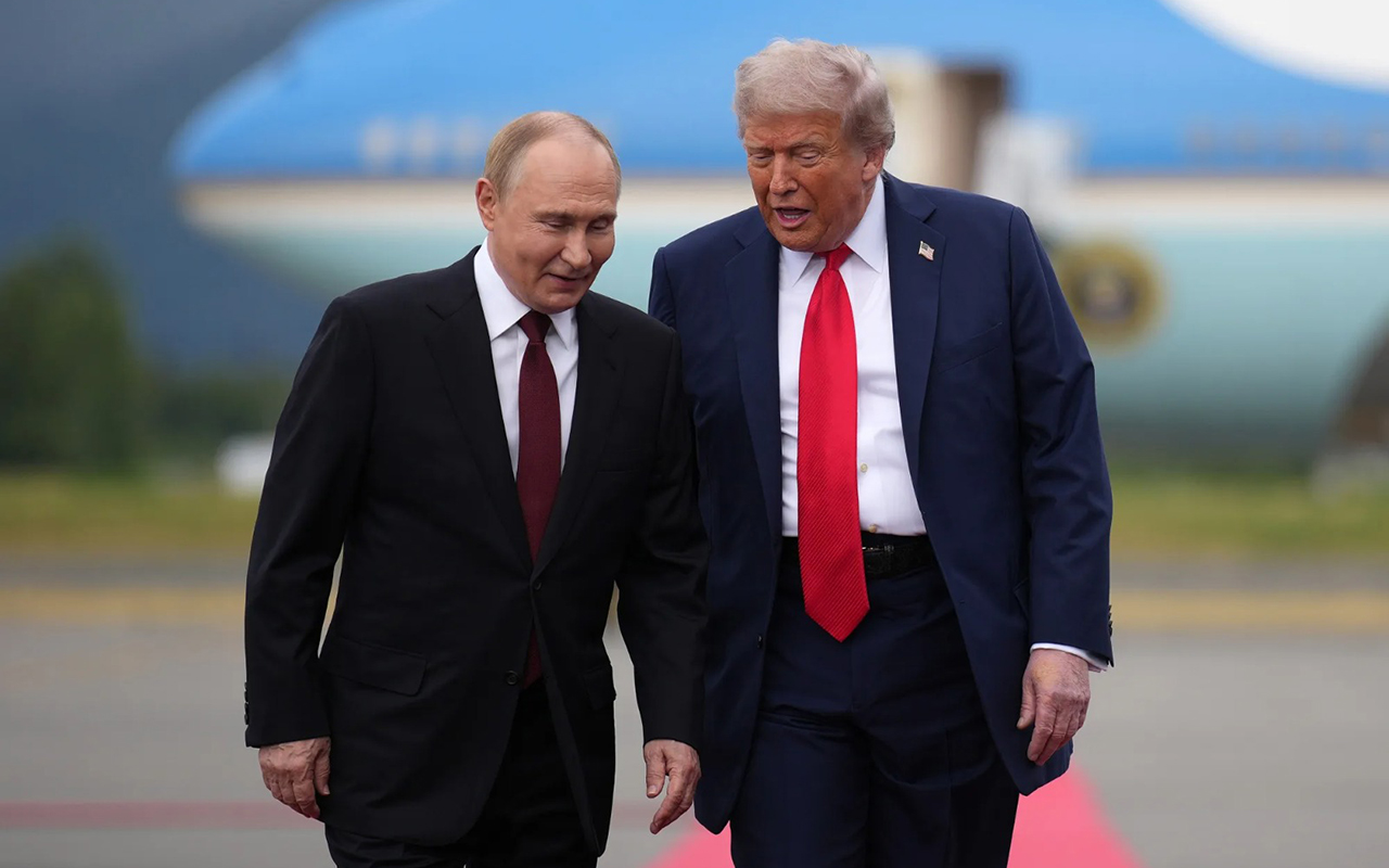 Putin Trampı parada dəvət edib?