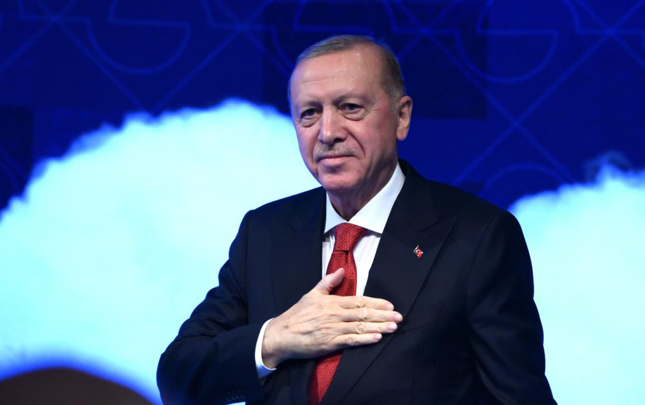 Ərdoğan Azərbaycanı təbrik etdi - Foto