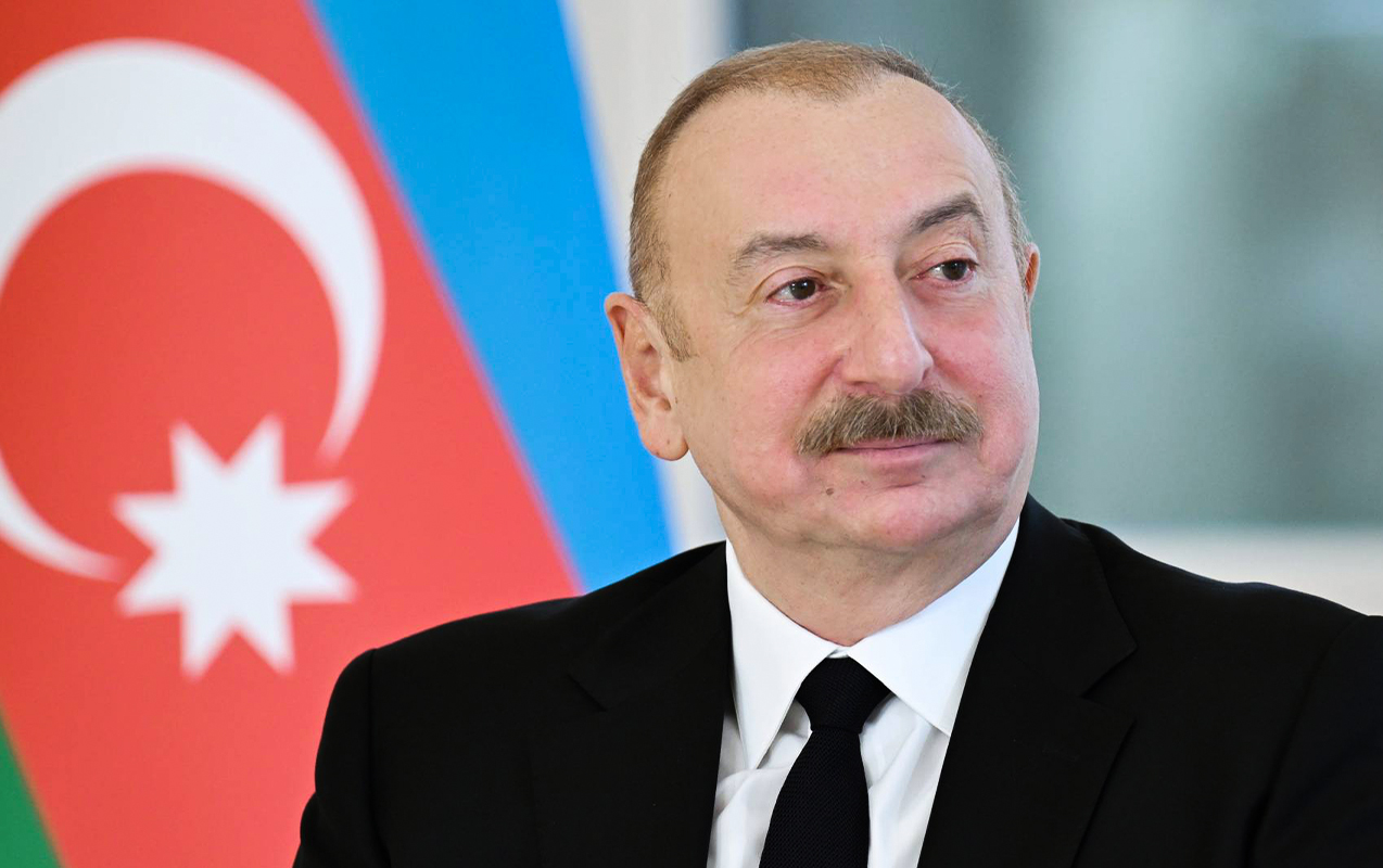 Prezidenti təbrik etdi