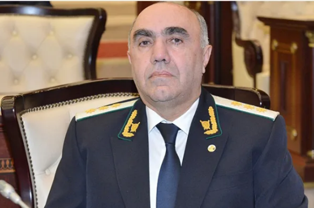 Zakir Qaralovun şirkətinin 1 milyondan çox borcu var