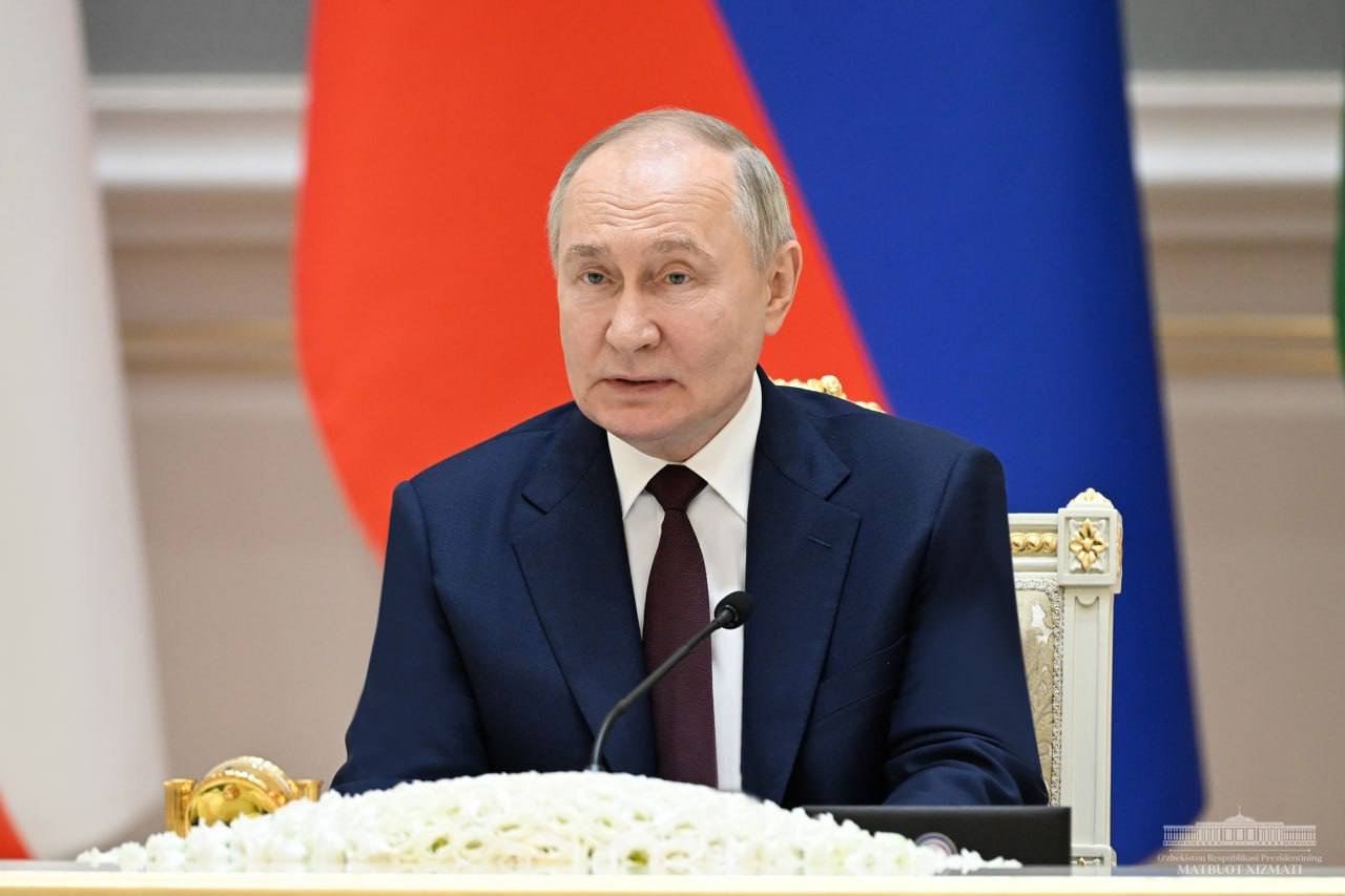 Vladimir Putin ilk dəfə Kuril adalarına səfər edib
