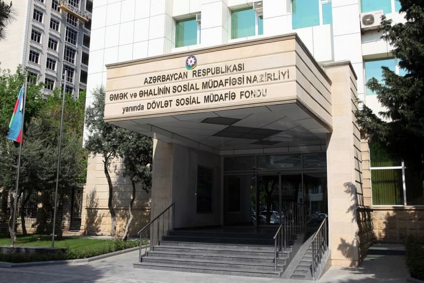 DSMF-nin 400 minlik dələduzluq edən eks-əməkdaşının işi Ali Məhkəmədə