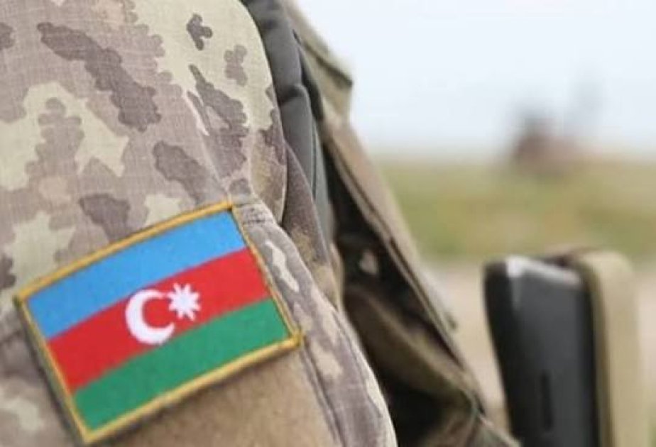 Azərbaycanda hərbçi əməkhaqlarının artırılması təsdiqləndi