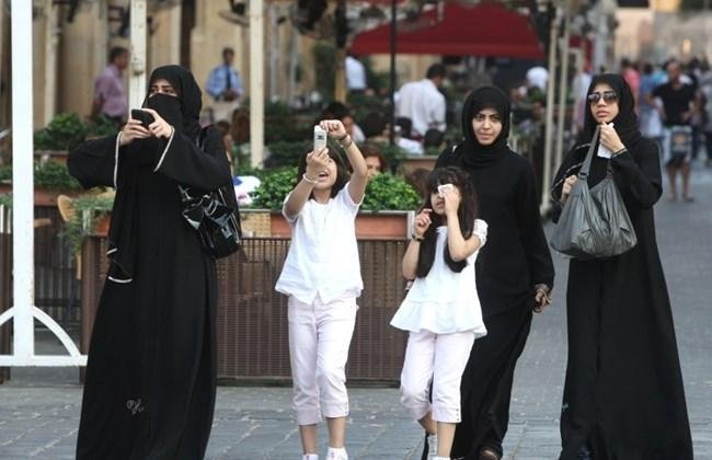 Hicab: Azərbaycanda belə bir qadağa yoxdursa…
